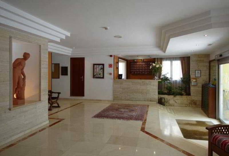 Hotel Ninays photo 1
