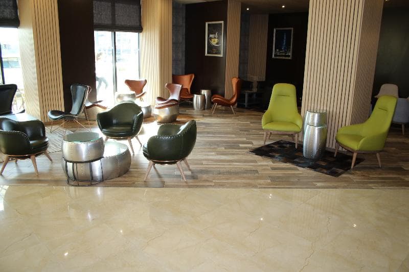 Golden Tulip Varna 3