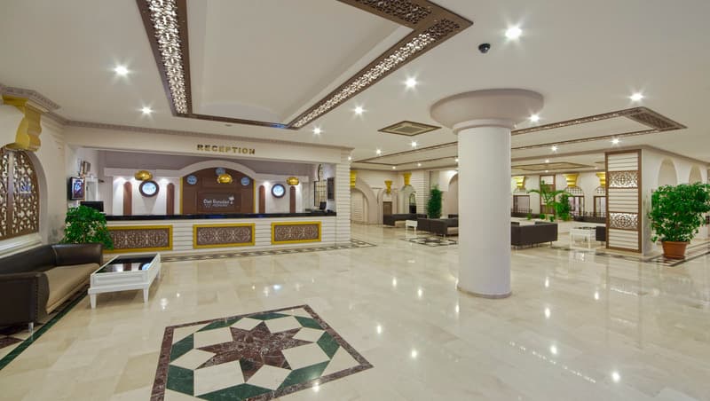 Club Paradiso Hotel & Resort 5