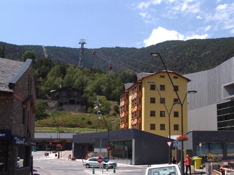 Font Andorra Hostel 3