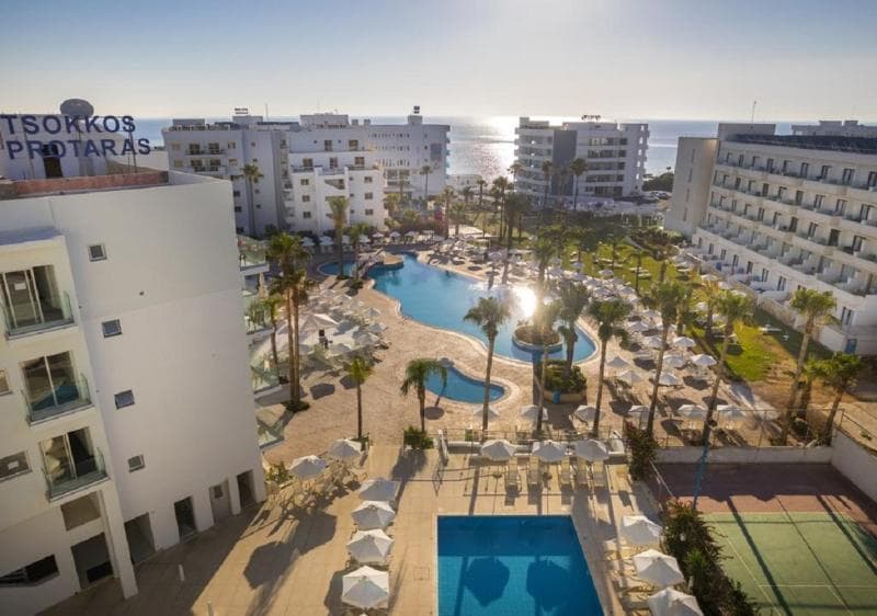 Tsokkos Beach Hotel 5