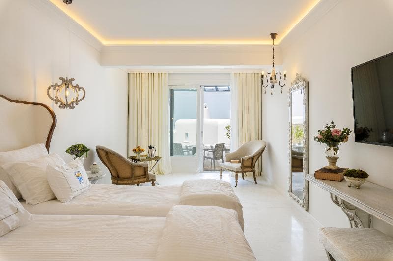 Saint John Hotel Villas & Spa 3