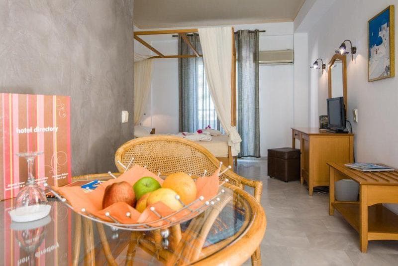 Antinea Suites & Spa Hotel 3