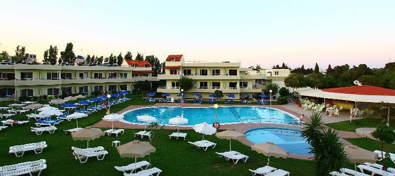 Amira Hotel 1