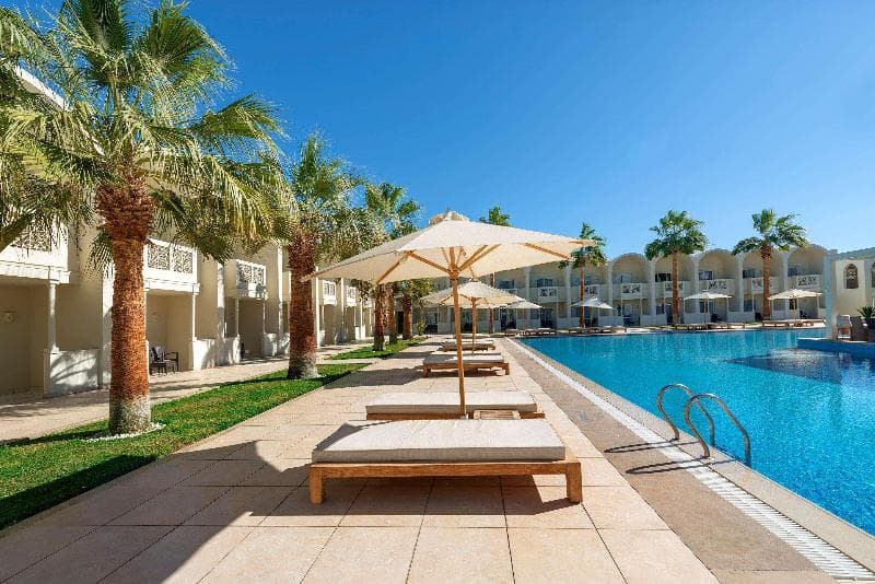 Reef Oasis Beach Resort 4