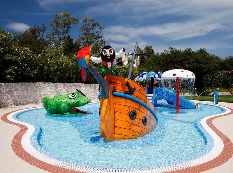 Pilot Beach Resort 2