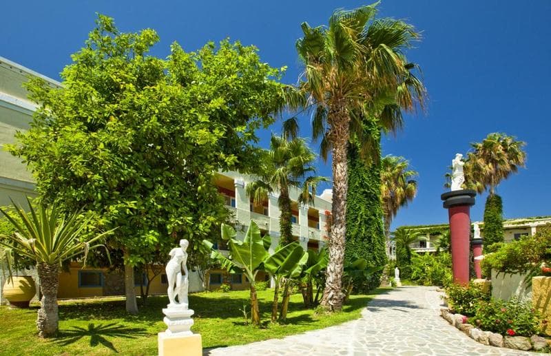 Apollon Hotel 5