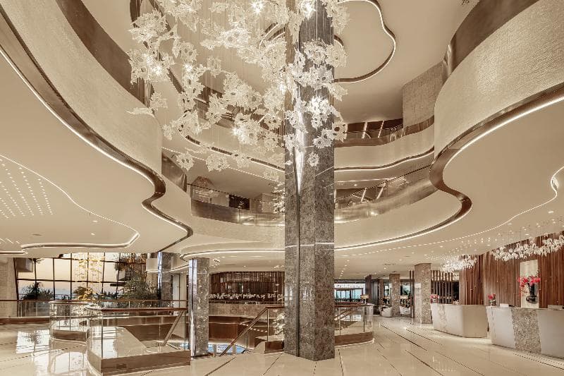 Four Seasons Hotel 3