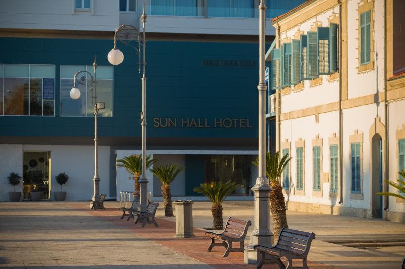 Sun Hall Hotel 4