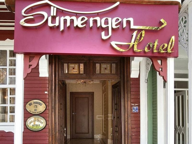 Hotel Sumengen photo 1