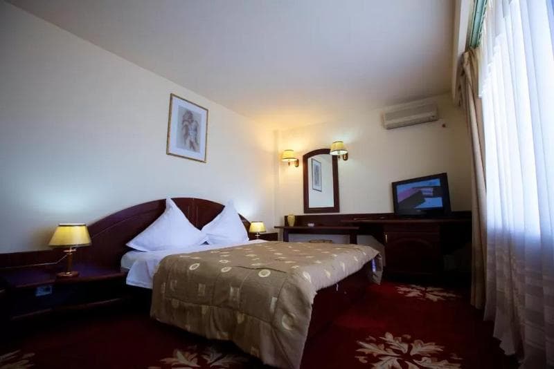 Hotel Delta 3* photo 1