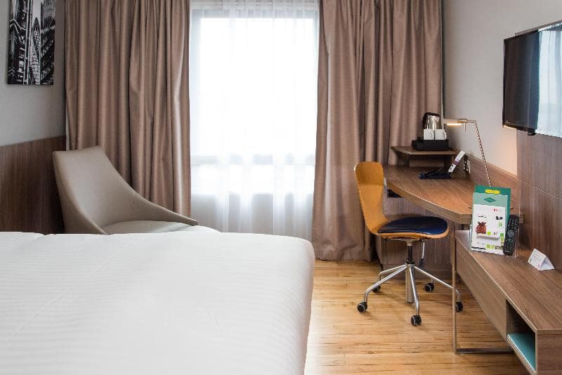 Holiday Inn London - West 4