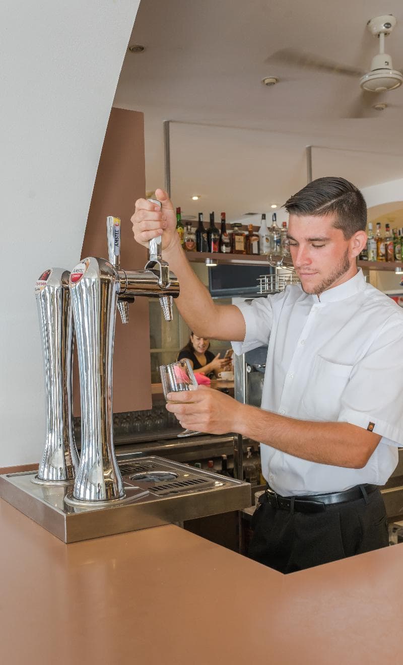 Hotel Jeni 4