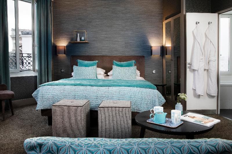 Hotel Plaza Etoile 4
