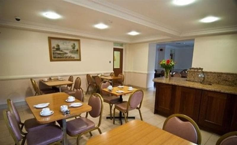 Orchard Hotel 2
