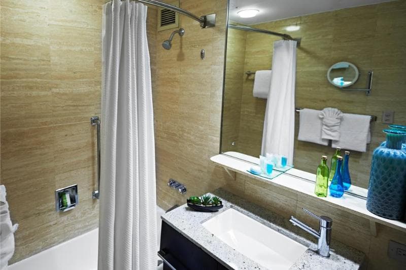 Miami International Airport Hotel 3