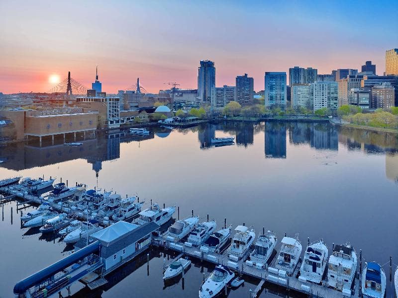 The Royal Sonesta Boston 2