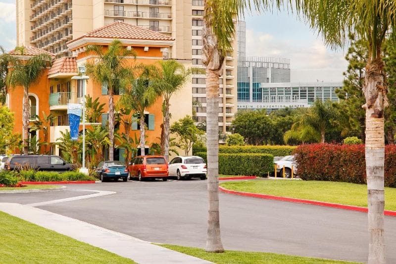 Cortona Inn And Suites Anaheim Resort 4