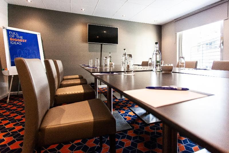 Holiday Inn Express Glasgow - City Center Theatreland 3