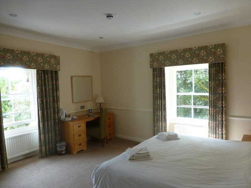 Victoria Square Hotel 4