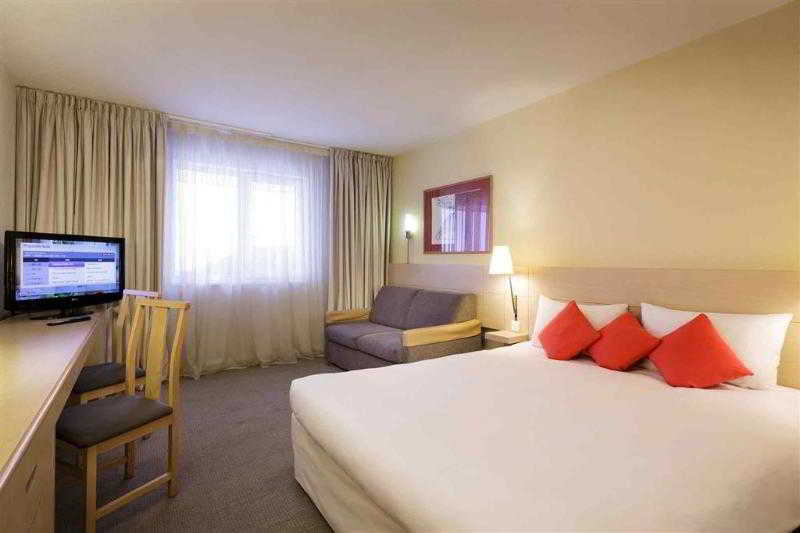 Novotel Milton Keynes photo 1
