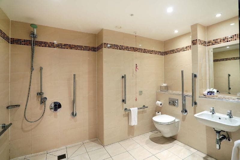 Macdonald Norwood Hall Hotel 3