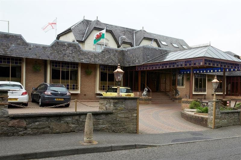 The Lovat Hotel 4