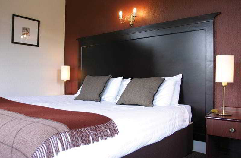 Ben Wyvis Hotel 5