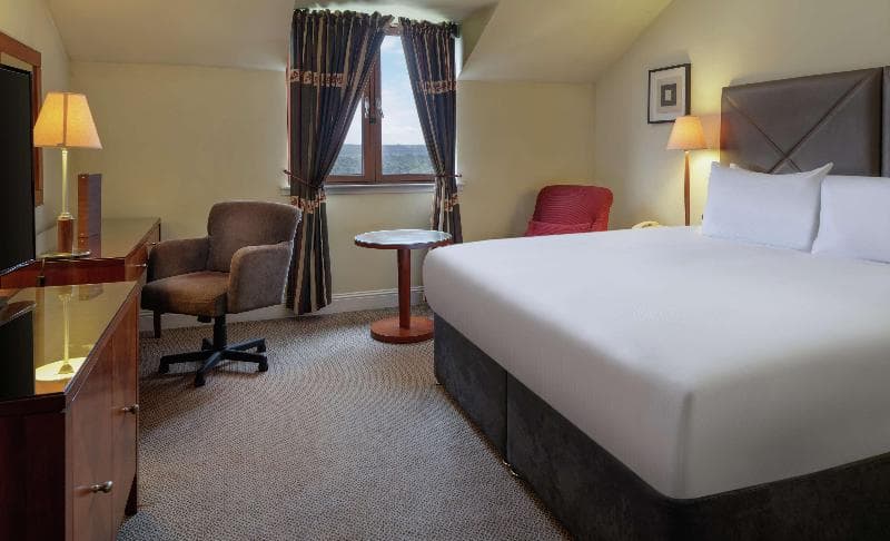 DoubleTree by Hilton Glasgow Westerwood Spa & Golf Resort 5