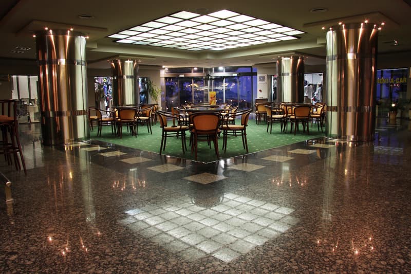Hotel Lilia 5