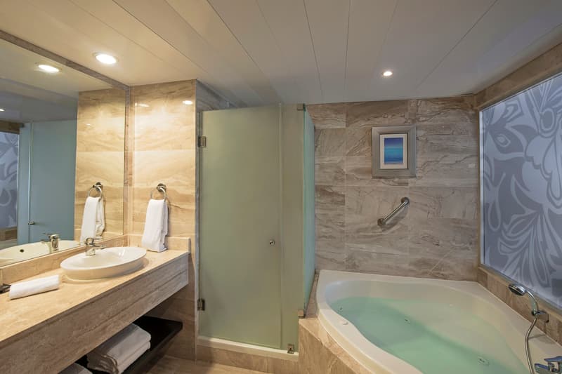 Ocean Blue And Sand Beach Resort All Inclusive 5