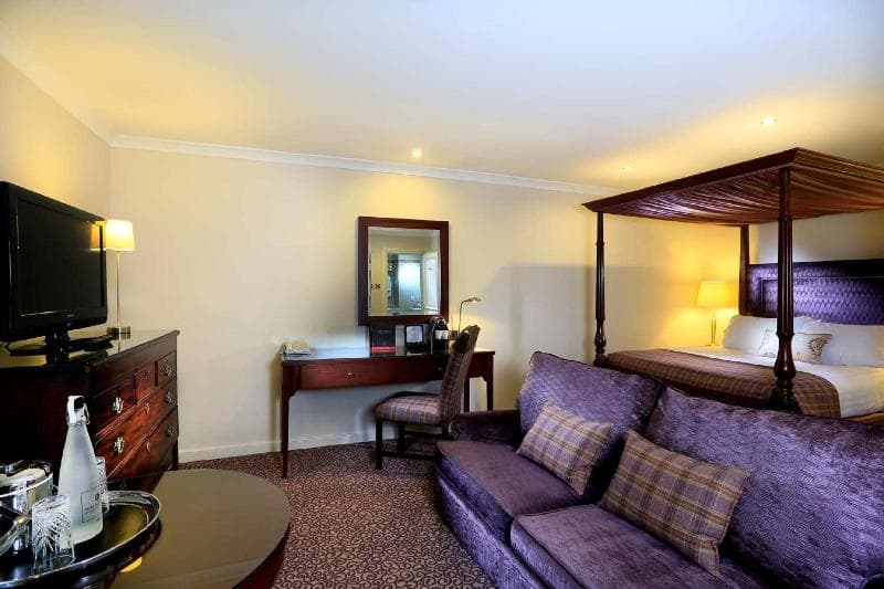 Macdonald Houstoun House 3