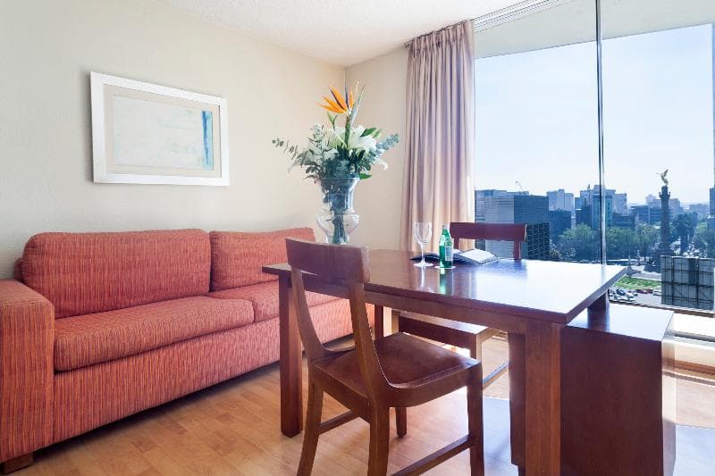 Exe Suites San Marino 1