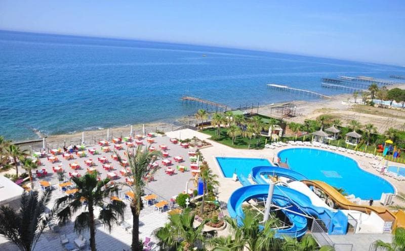Aria Resort & Spa Hotel 4