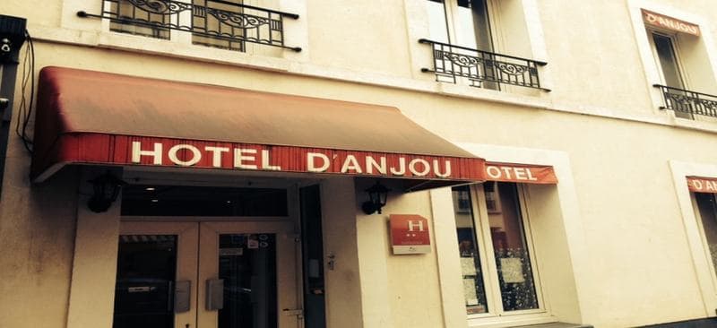 D'anjou Hotel 1