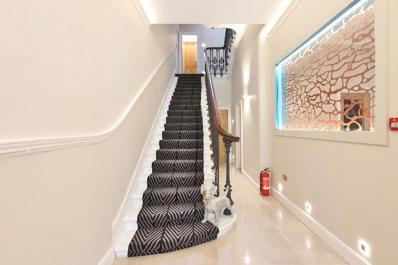 Park Avenue J Hotel Hyde Park 5