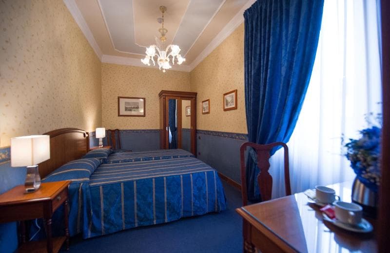 Diana Park Hotel photo 1
