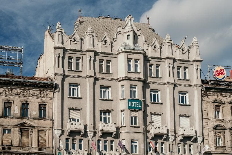 Baross City Hotel 5