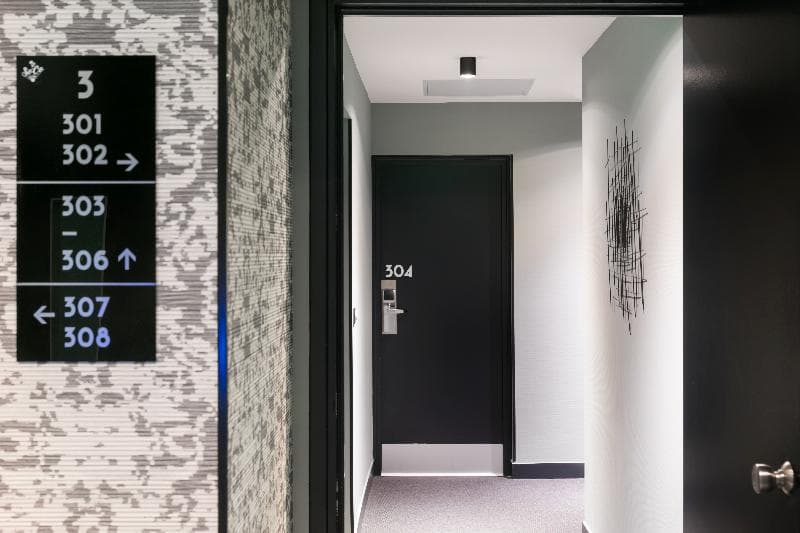 Hôtel So'Co by HappyCulture 4