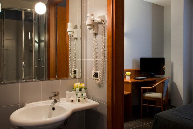 Hotel Zone 4