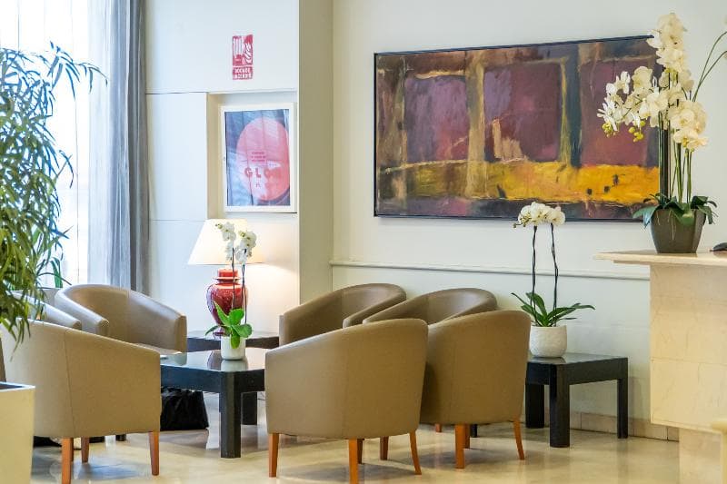 Hotel Glories 4