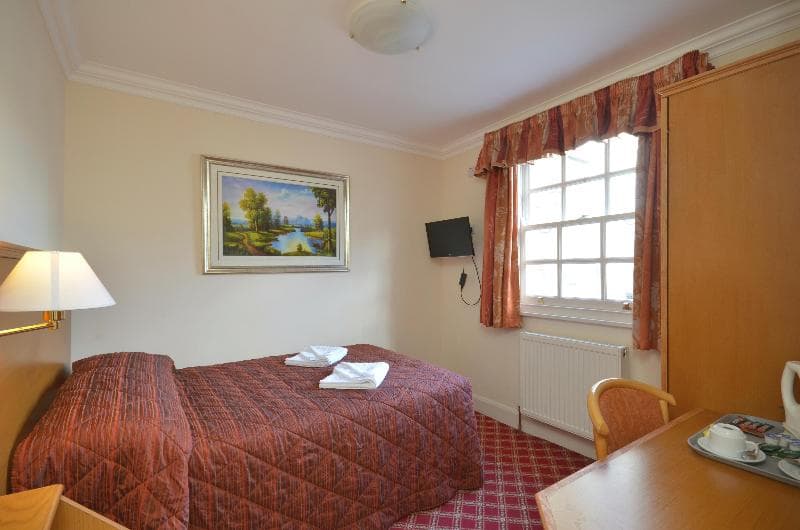 Alexandra Hotel 2