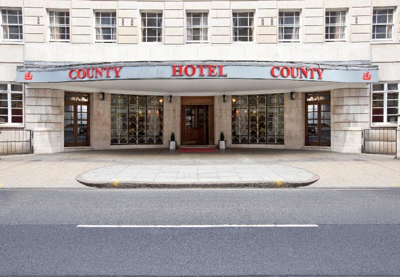 County Hotel London main