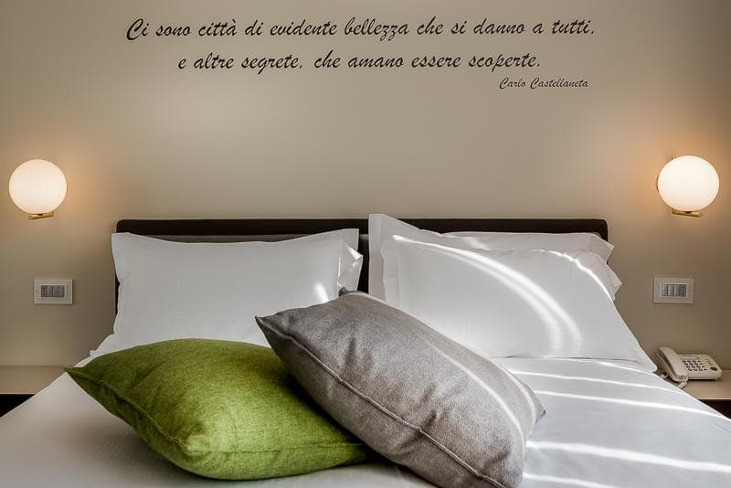 Hotel Canada photo 1
