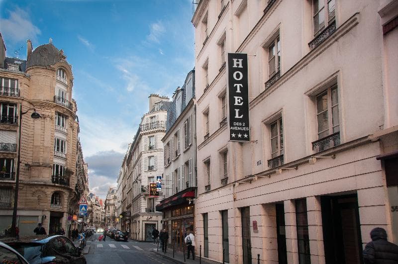 Des Deux Avenues 4