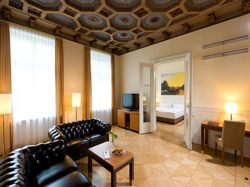Angleterre Hotel 5