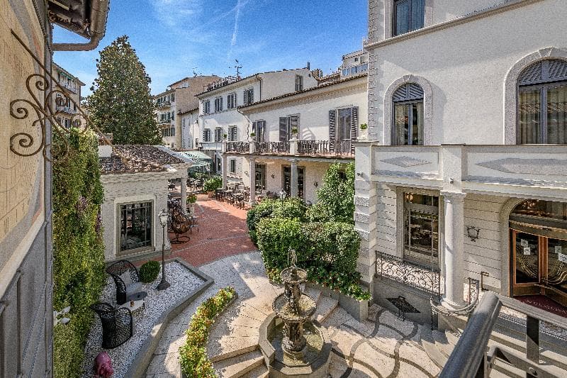 Palazzo Montebello 2