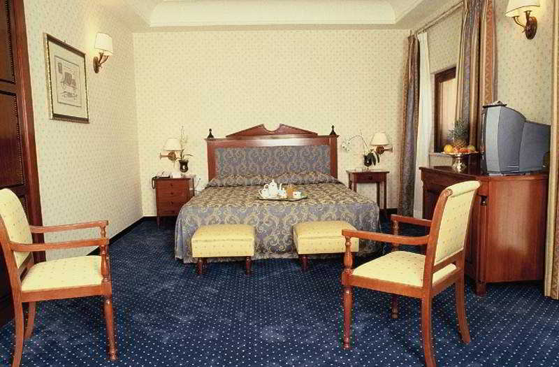 Hotel Federico II - Central Palace 4