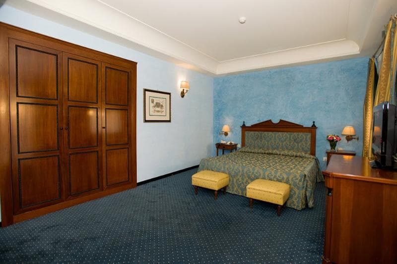 Hotel Federico II - Central Palace 5