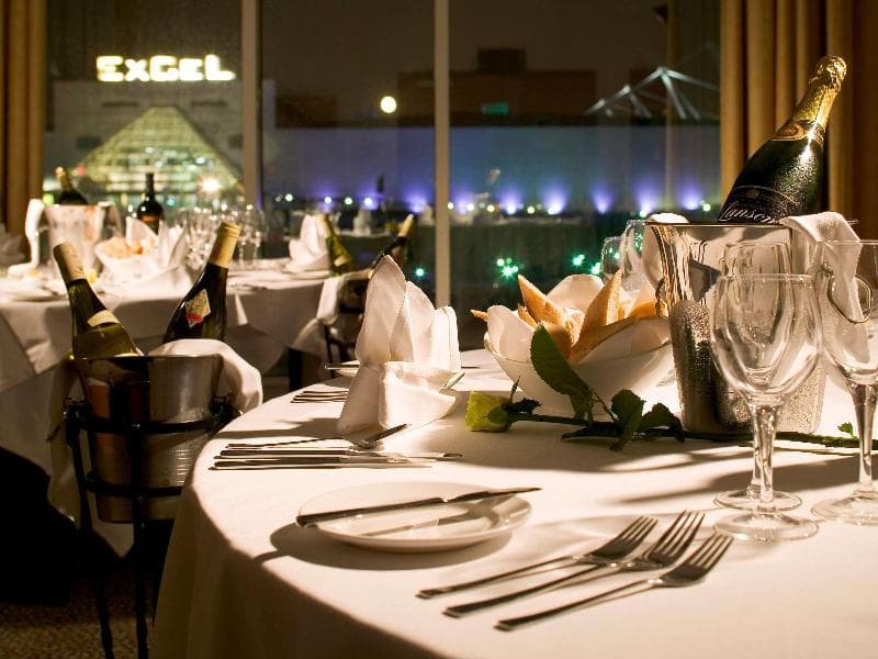 Novotel London Excel 5